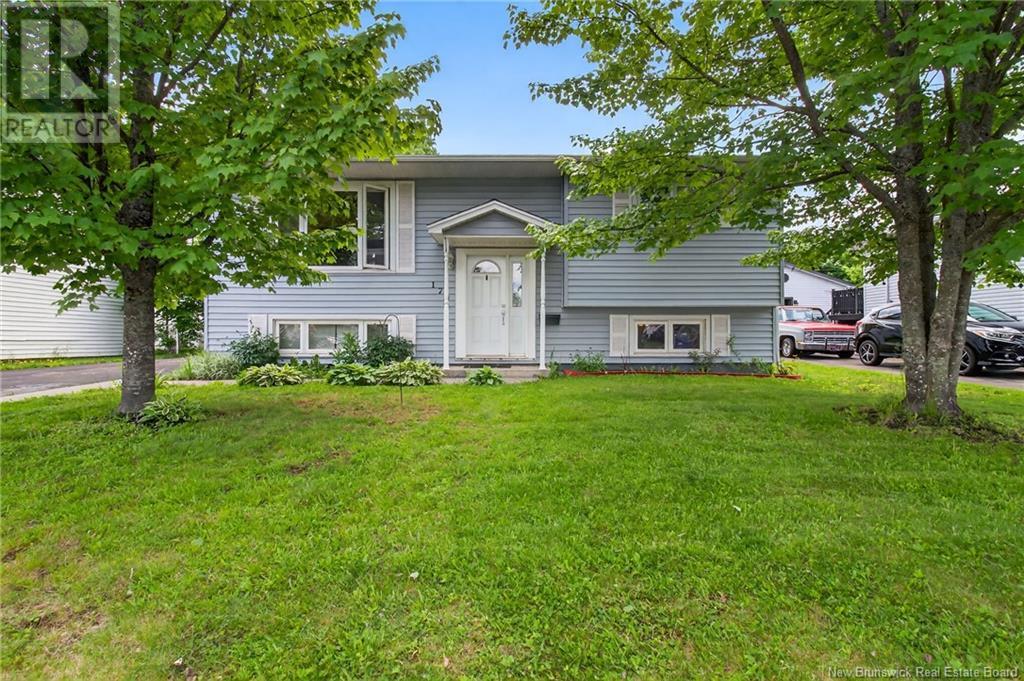 170 Carney, Moncton, NB E1C 8W7
