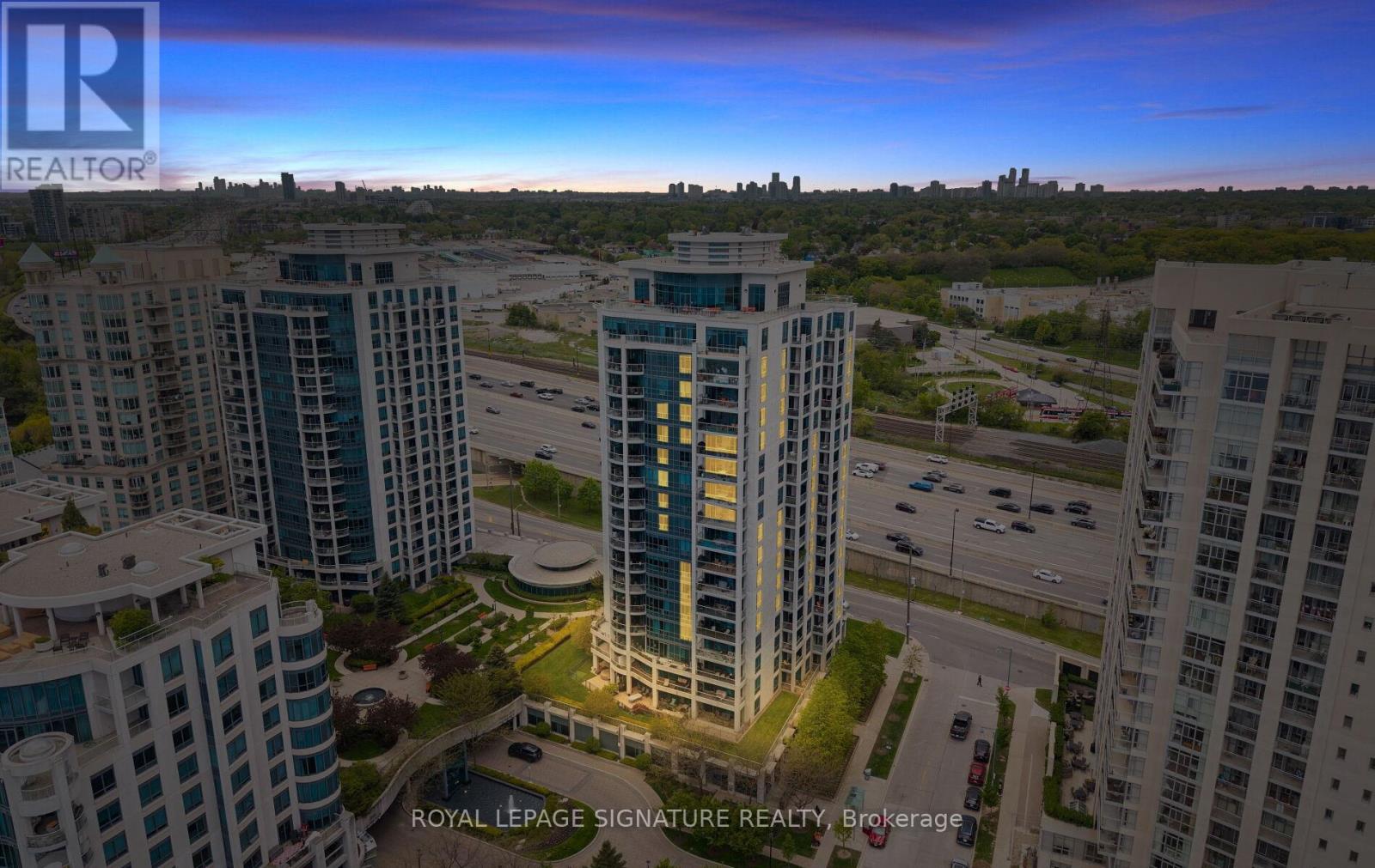 1613 2083 Lake Shore Blvd W, Toronto, ON M8V 4G2