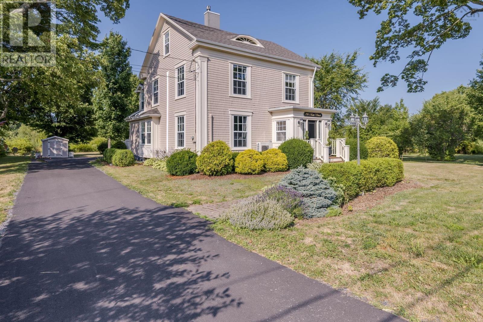 190 Main St, Berwick, NS B0P 1E0
