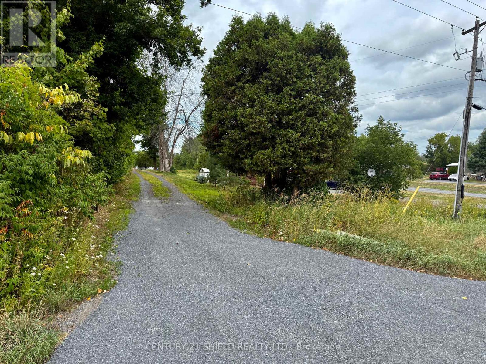 16403 County Rd 36 Rd, South Stormont, ON K0C 1P0
