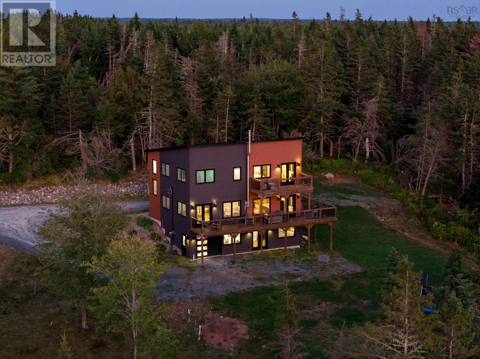 90 Mineswood Ln, East Chezzetcook, NS B0J 2L0