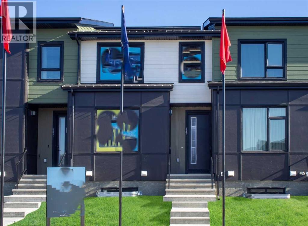 218 Vantage Dr, Cochrane, AB T4C 3G5