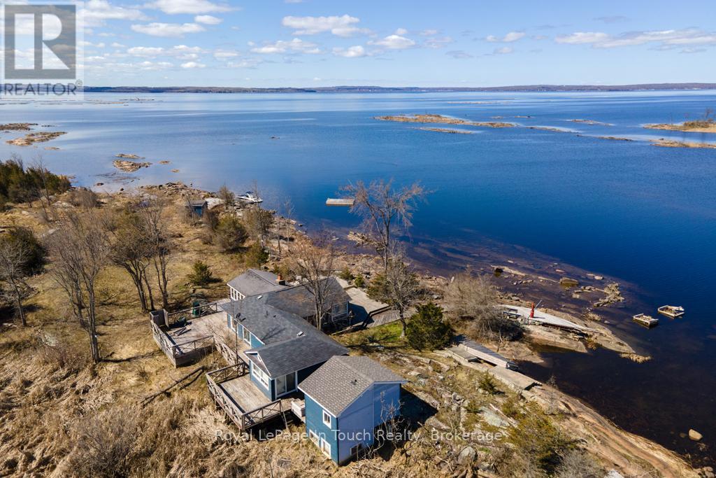 2 Island 130, Georgian Bay, ON L0K 1S0