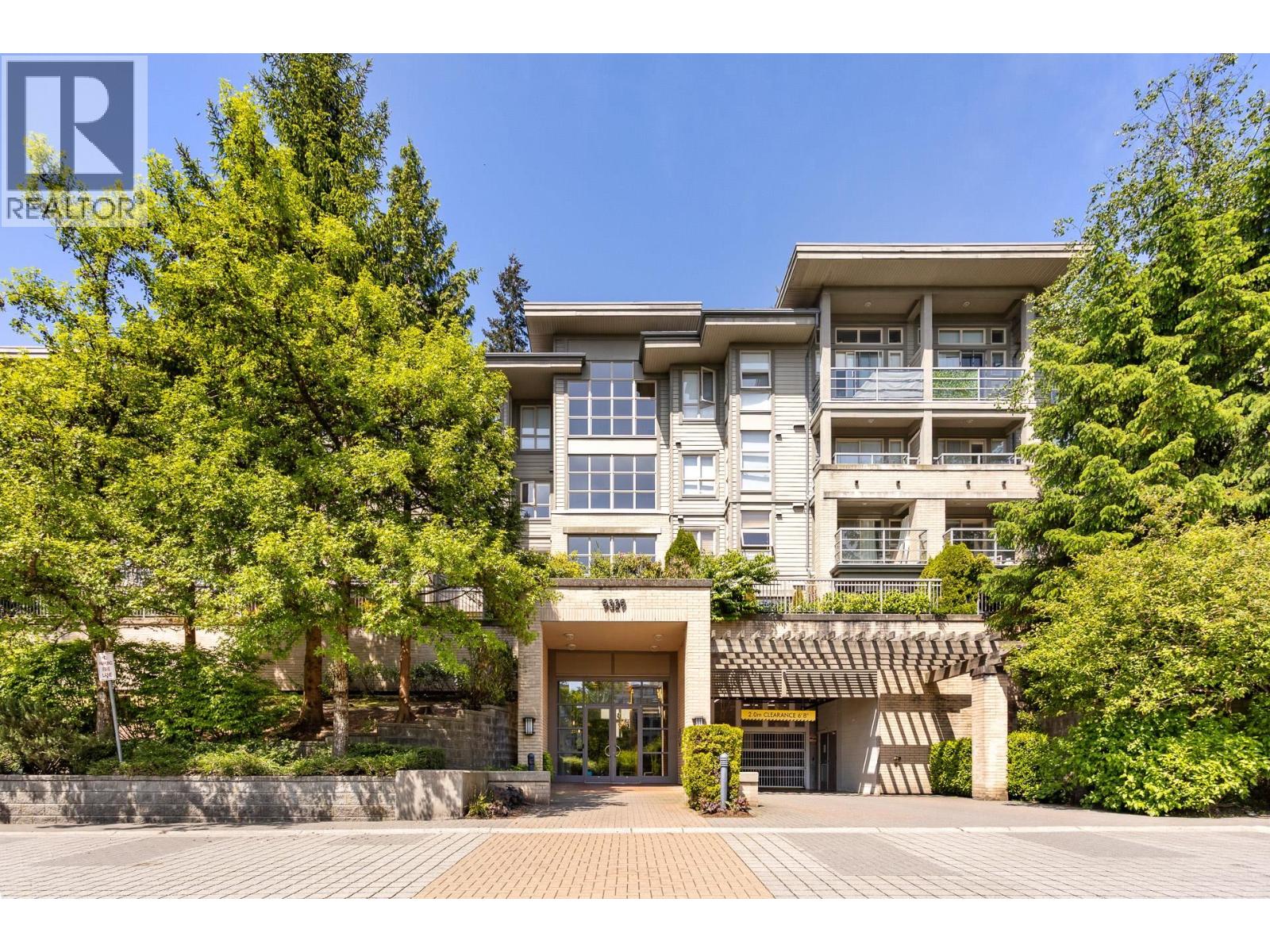 9329 University Crescent Unit 107, Burnaby, BC V5A 4Y4
