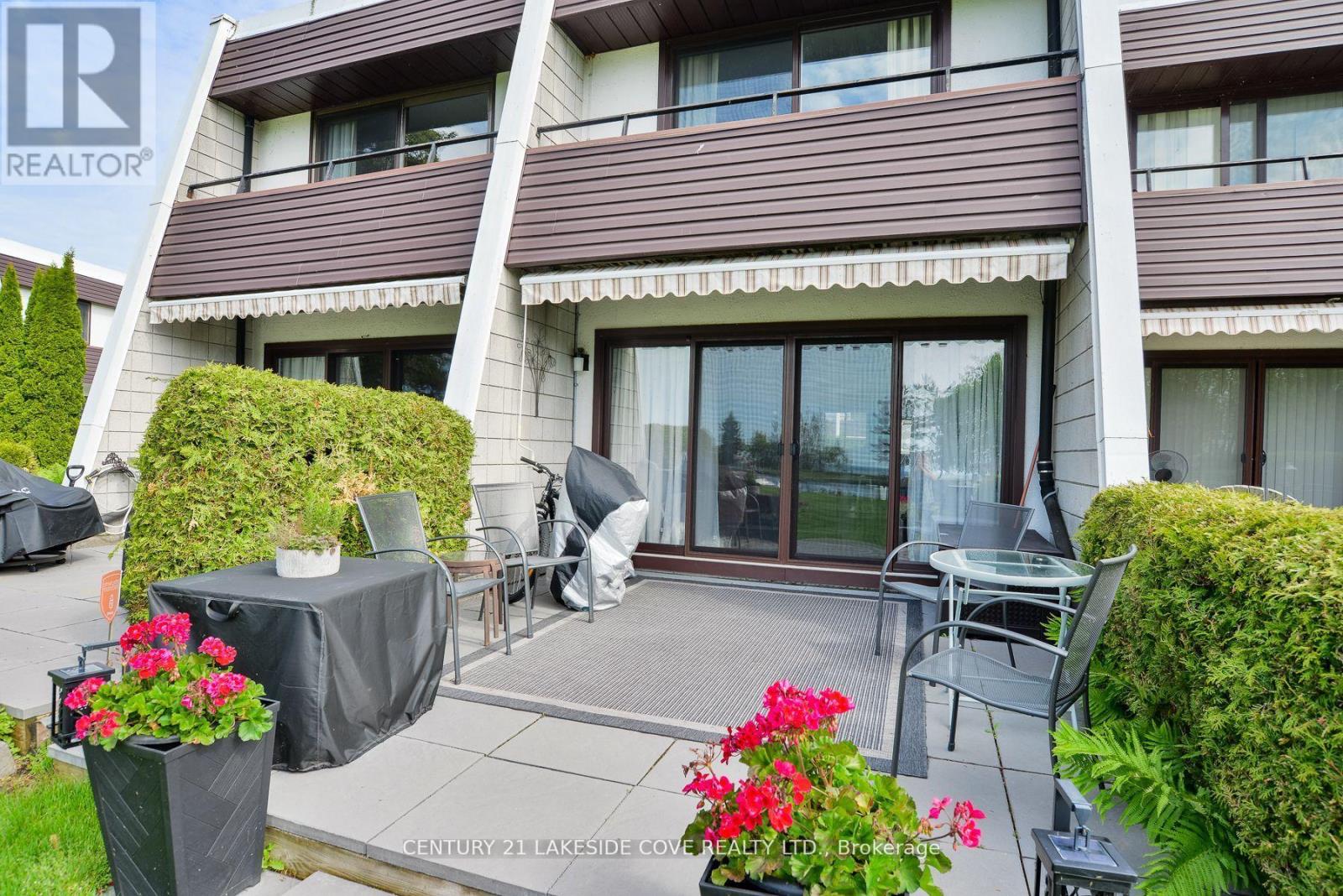 1 Paradise Boulevard #14, Ramara, ON L0K 1B0