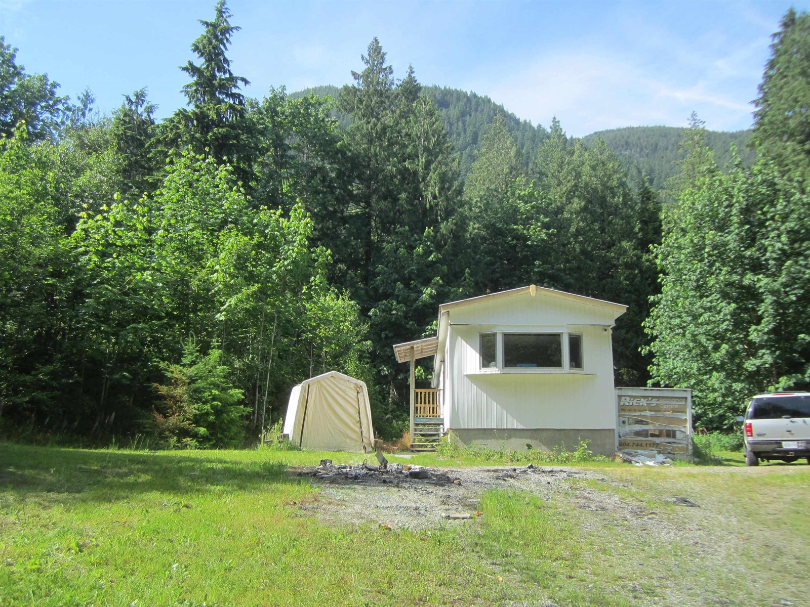 11121 Barnes Rd, Mission, BC V0M 1G0