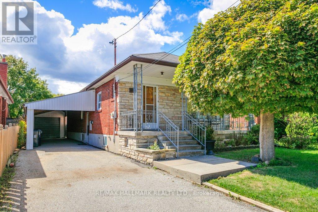 113 Shropshire Dr, Toronto, ON M1P 1Z3