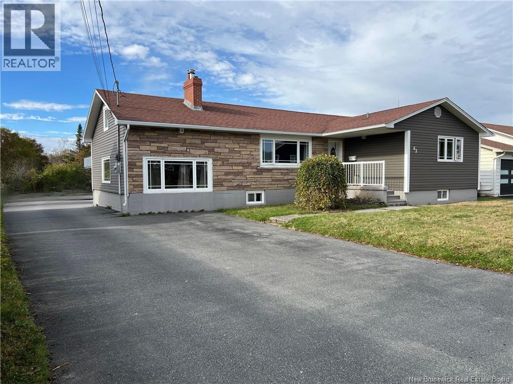 63 Buena Vista Ave, Saint John, NB E2M 2S7