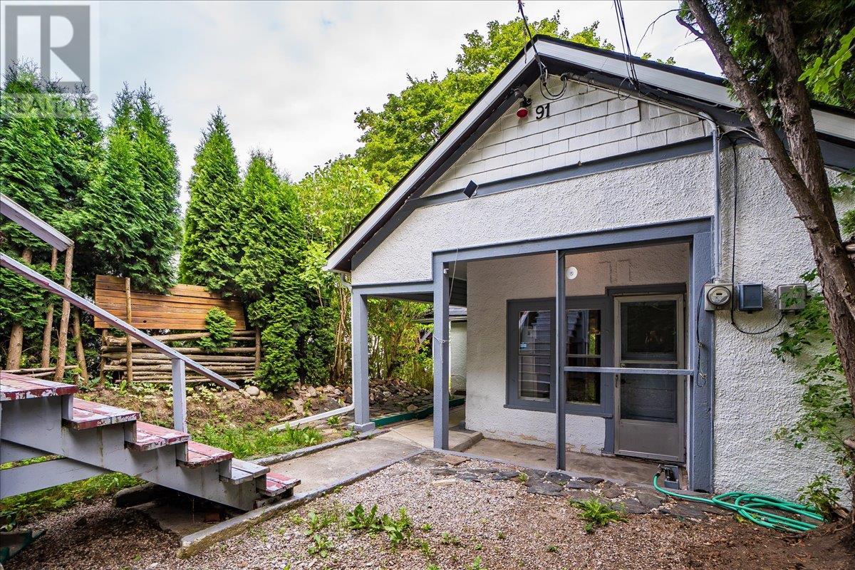 91 High St, Nelson, BC V1L 3Z5