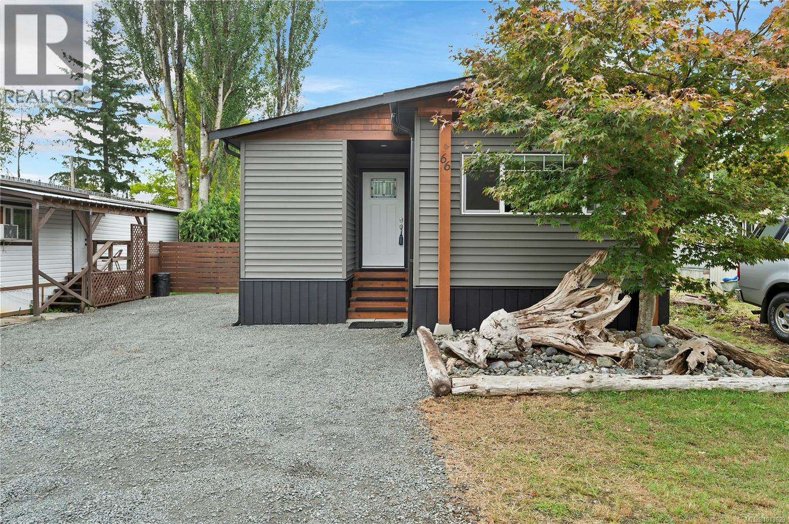 2700 Woodburn Rd Unit 66 Rd, Campbell River, BC V9W 4R4