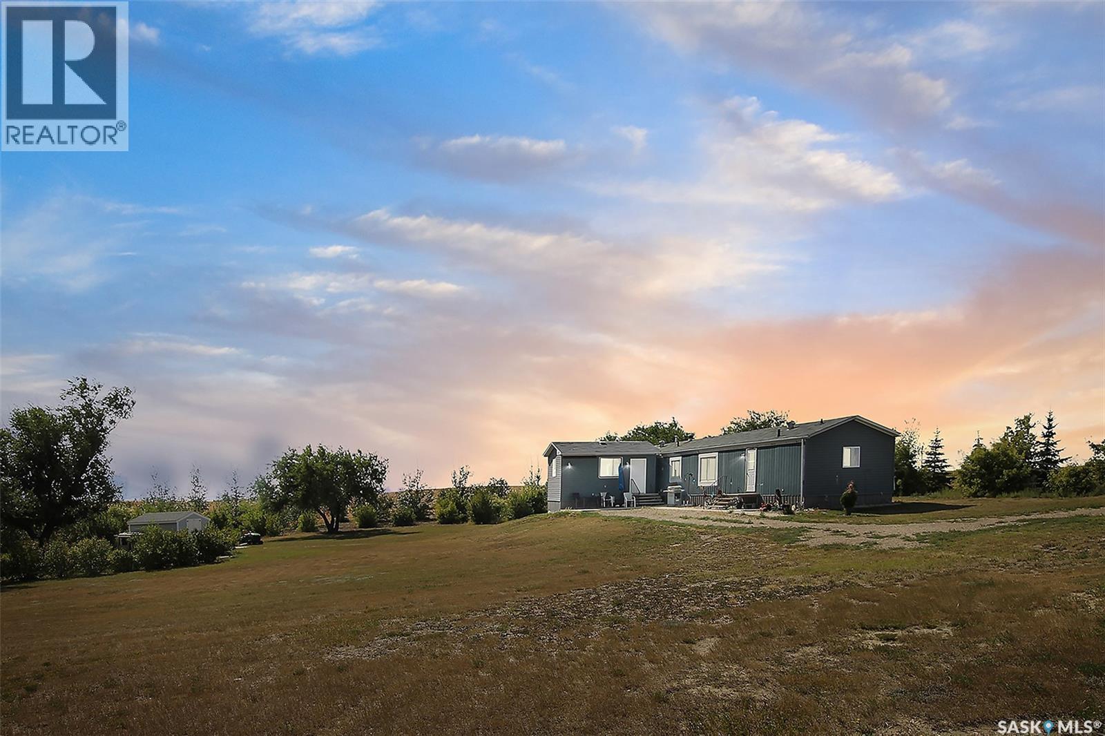 West Of Cantuar Acreage, Riverside Rm No. 168, SK S0N 2R0