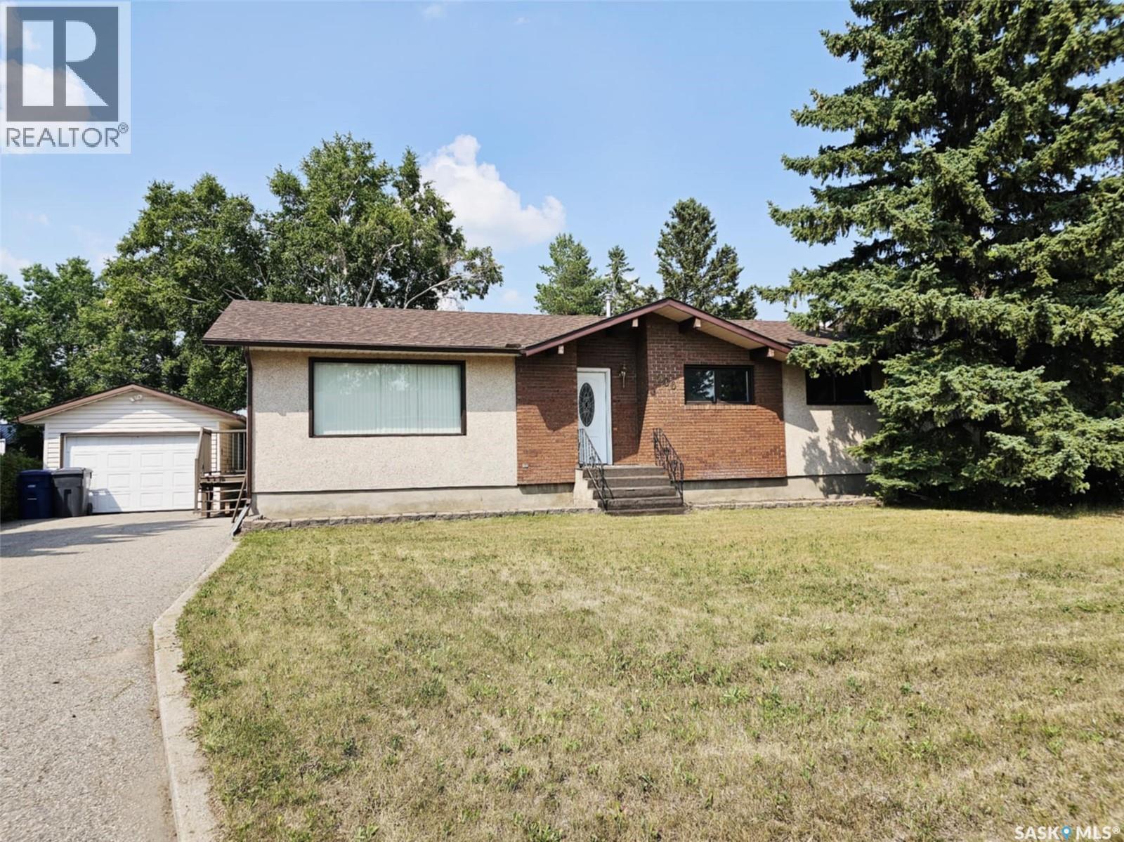 206 George Cres, Esterhazy, SK S0A 0X0