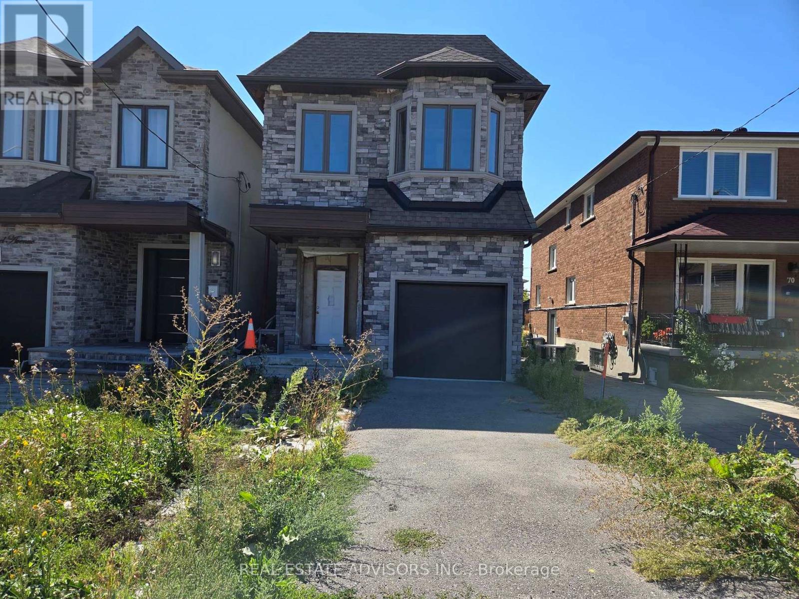 68 Laurel Ave #b, Toronto, ON M1K 3J6