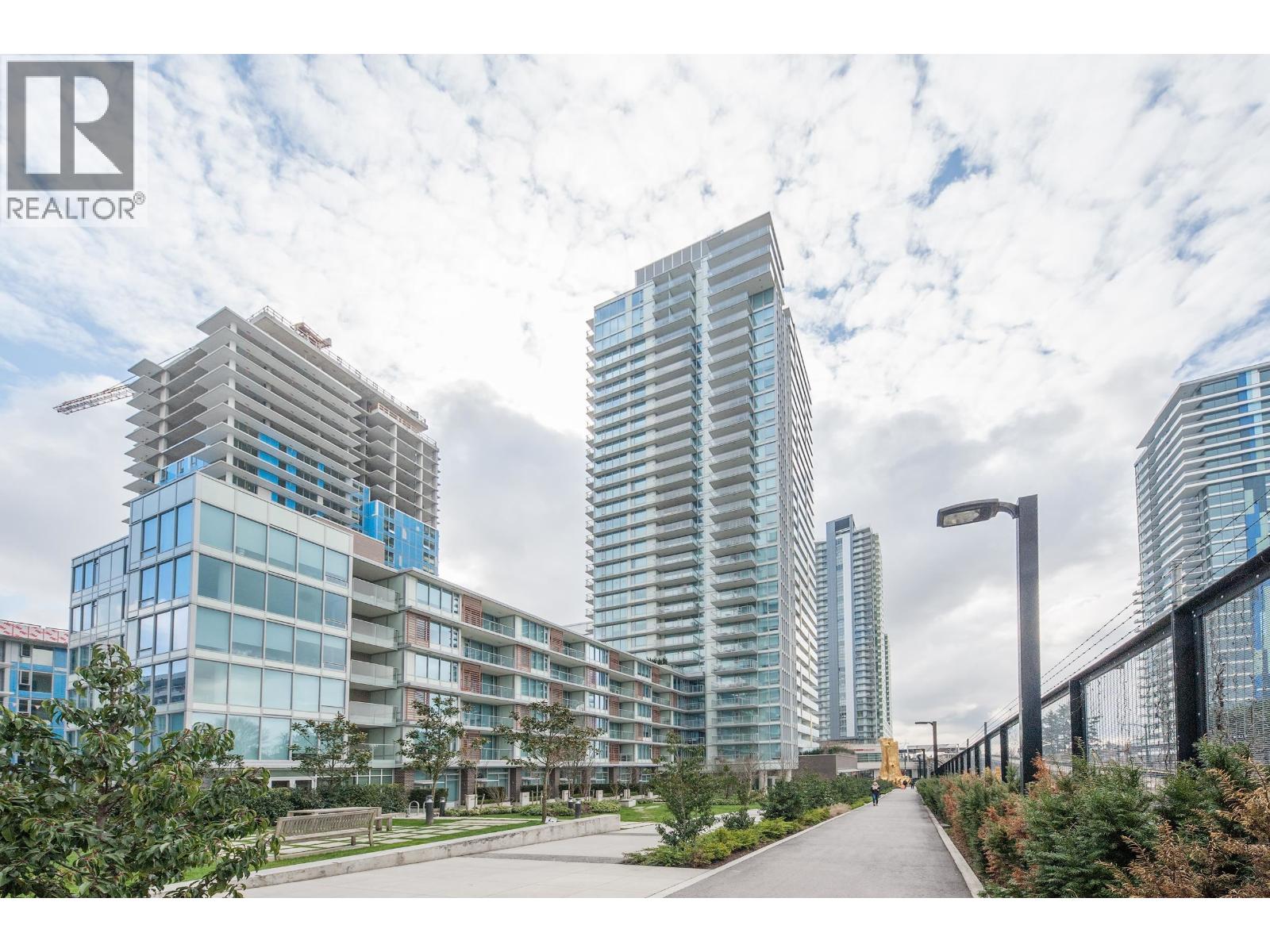 8131 Nunavut Lane Unit 1502, Vancouver, BC V5X 0E2