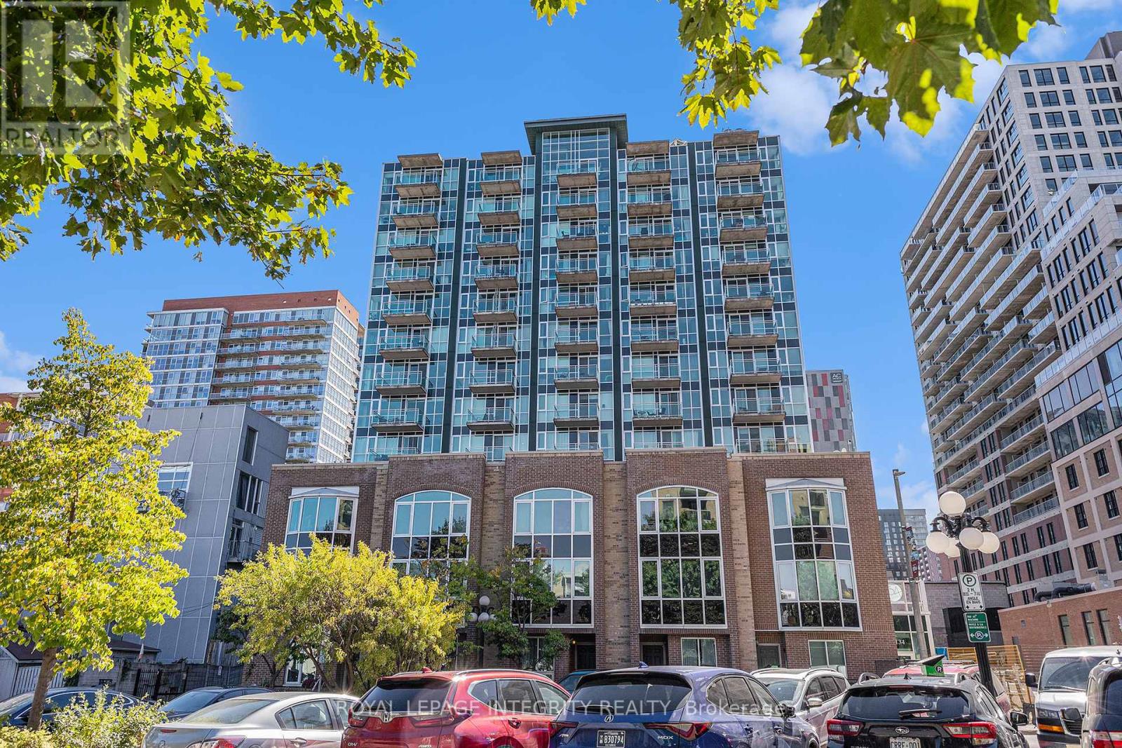 1 Unit 150 York St #a, Ottawa, ON K1N 1K9