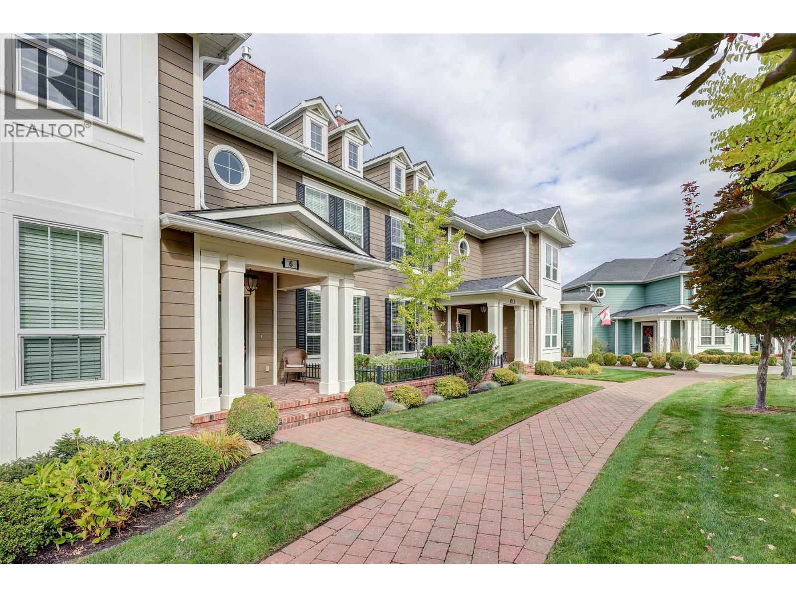 328 Providence Avenue Unit 6, Kelowna, BC V1W 5A5