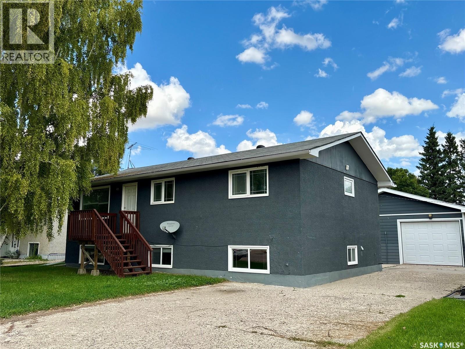 609 Kintyre Ave, Colonsay, SK S0K 0Z0