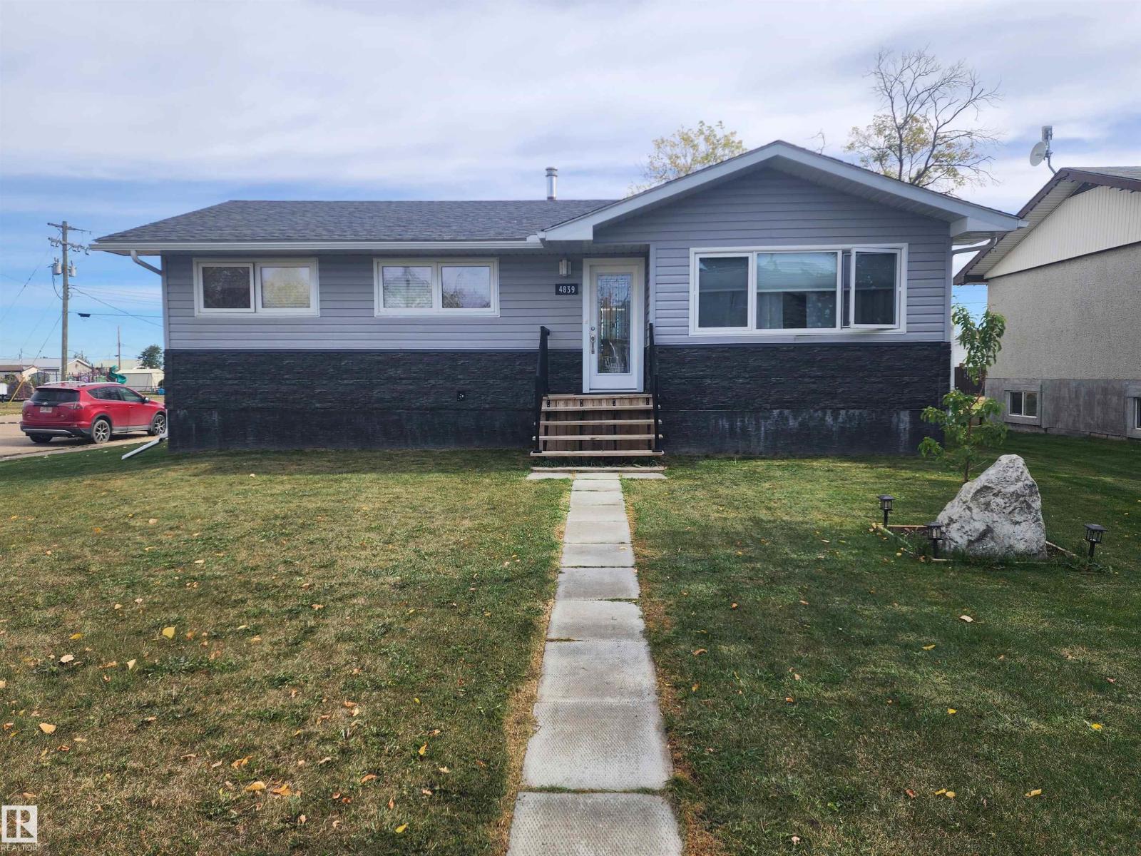 49 St Unit 4839, Clyde, AB T0G 0P0