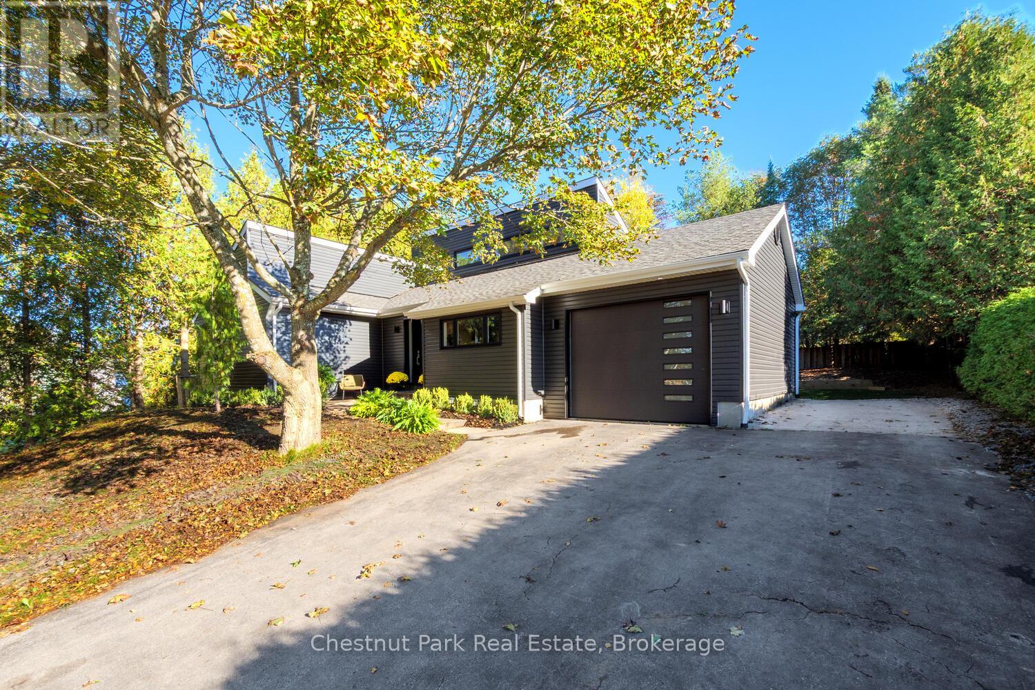 9 Armstrong Cres, Grey Highlands, ON N0C 1H0