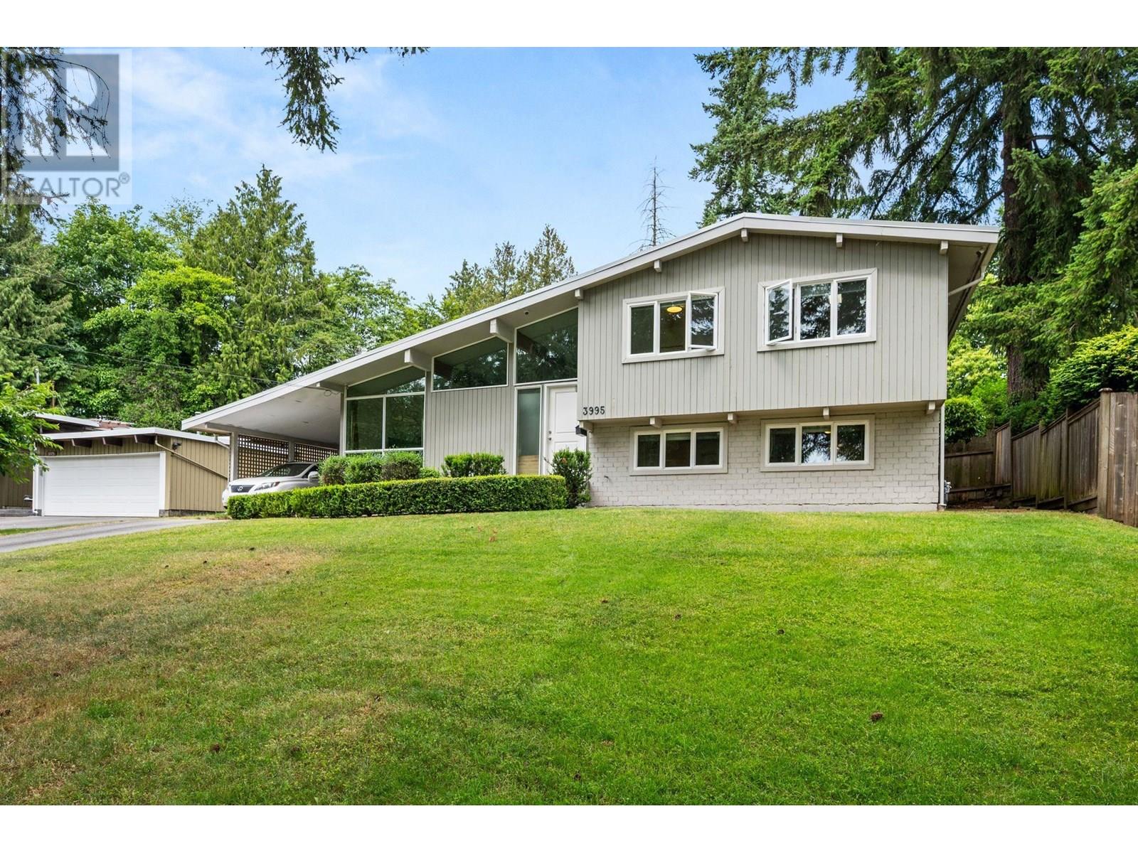 3995 Southwood St, Burnaby, BC V5J 2E8