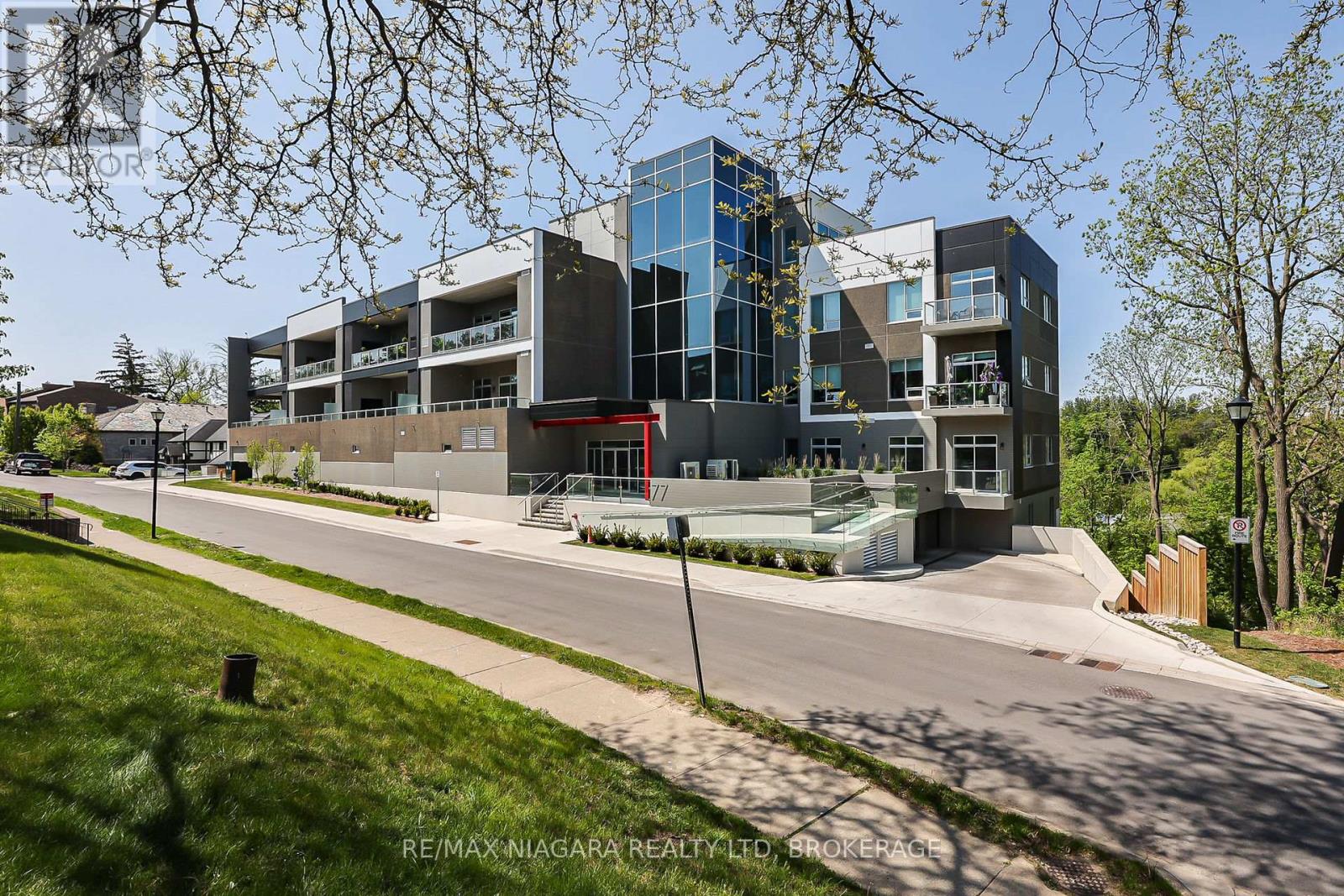 505 77 Yates St, St. Catharines, ON L2R 5R7