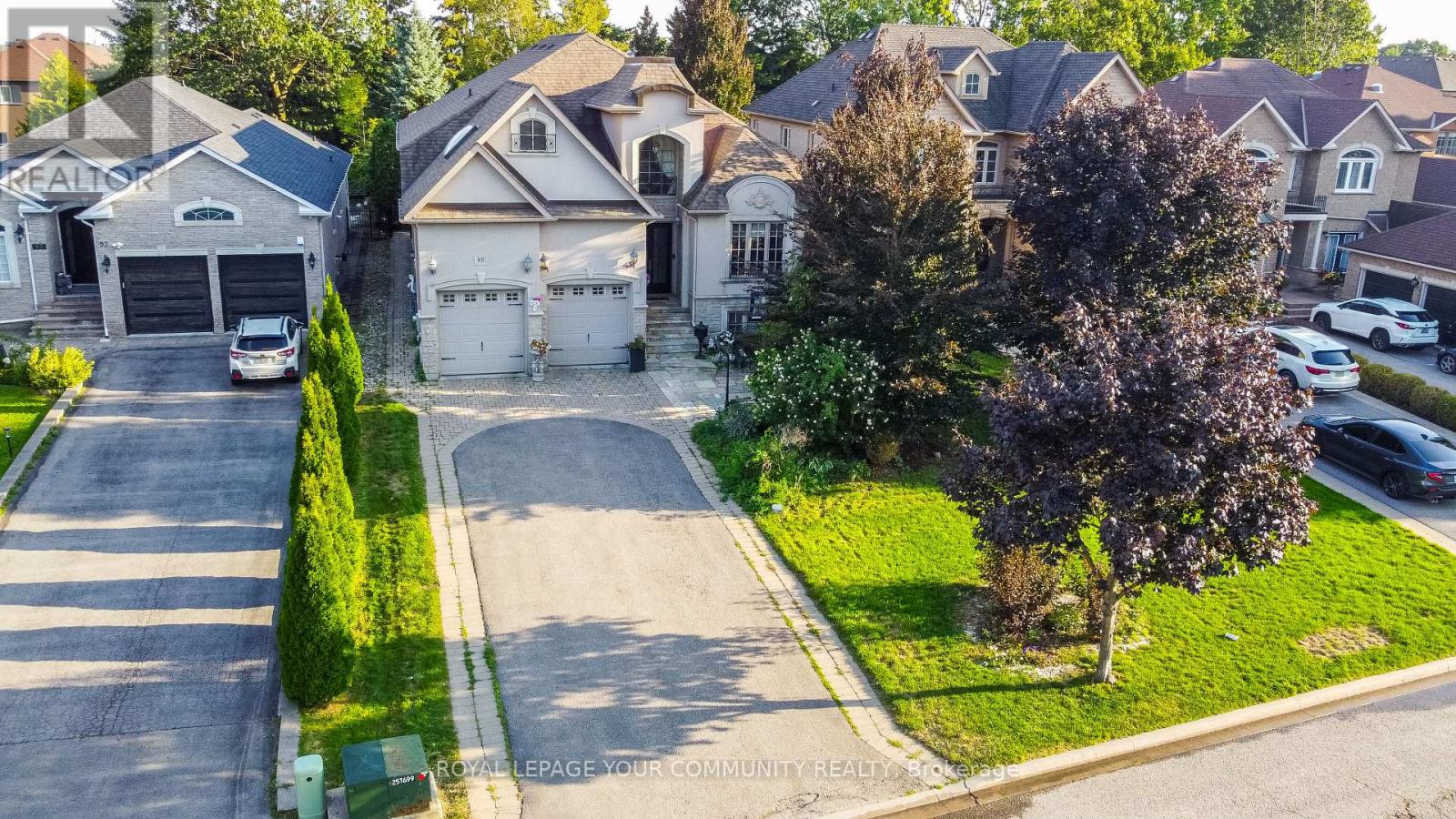 95 Naughton Dr, Richmond Hill, ON L4C 8B3