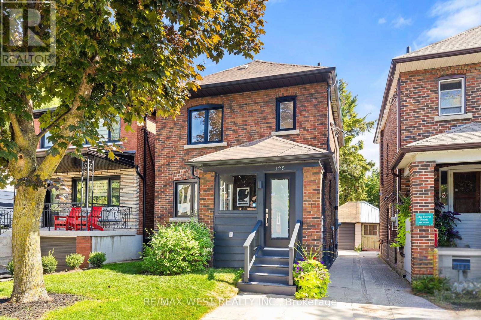 125 Brookside Ave, Toronto, ON M6S 4G8