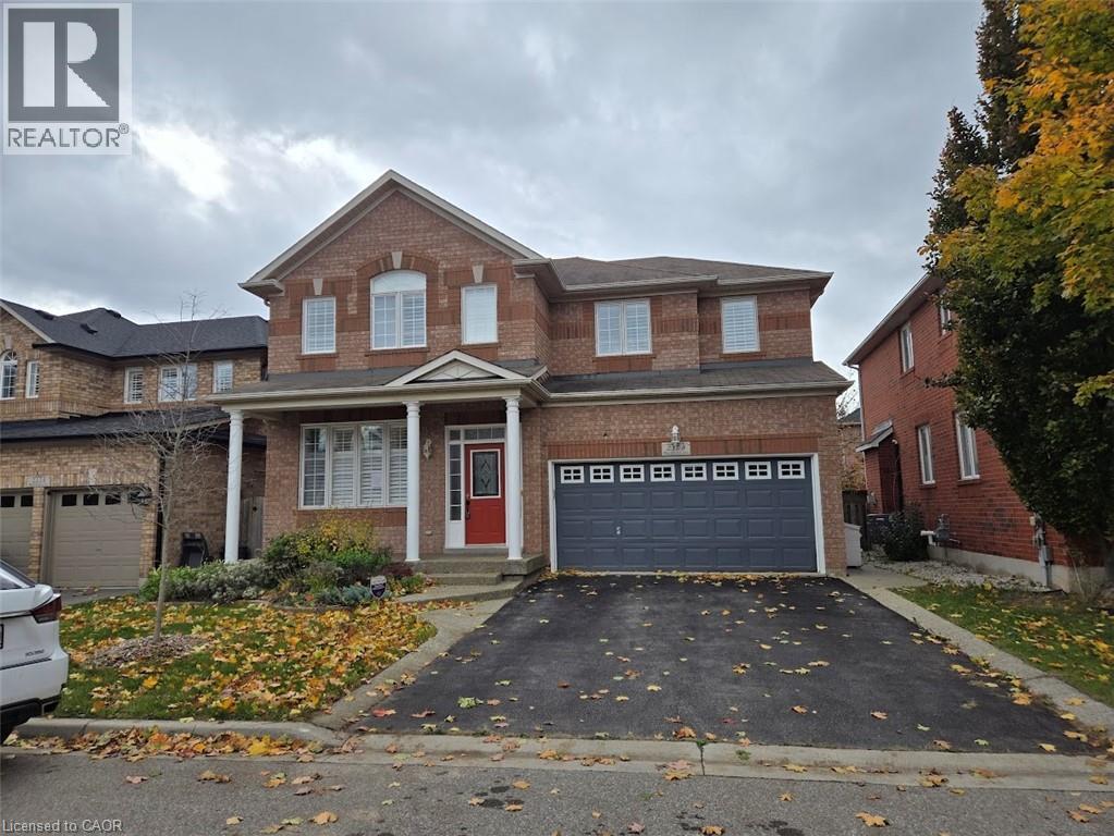 2128 Blackforest Cres, Oakville, ON L6M 4T7