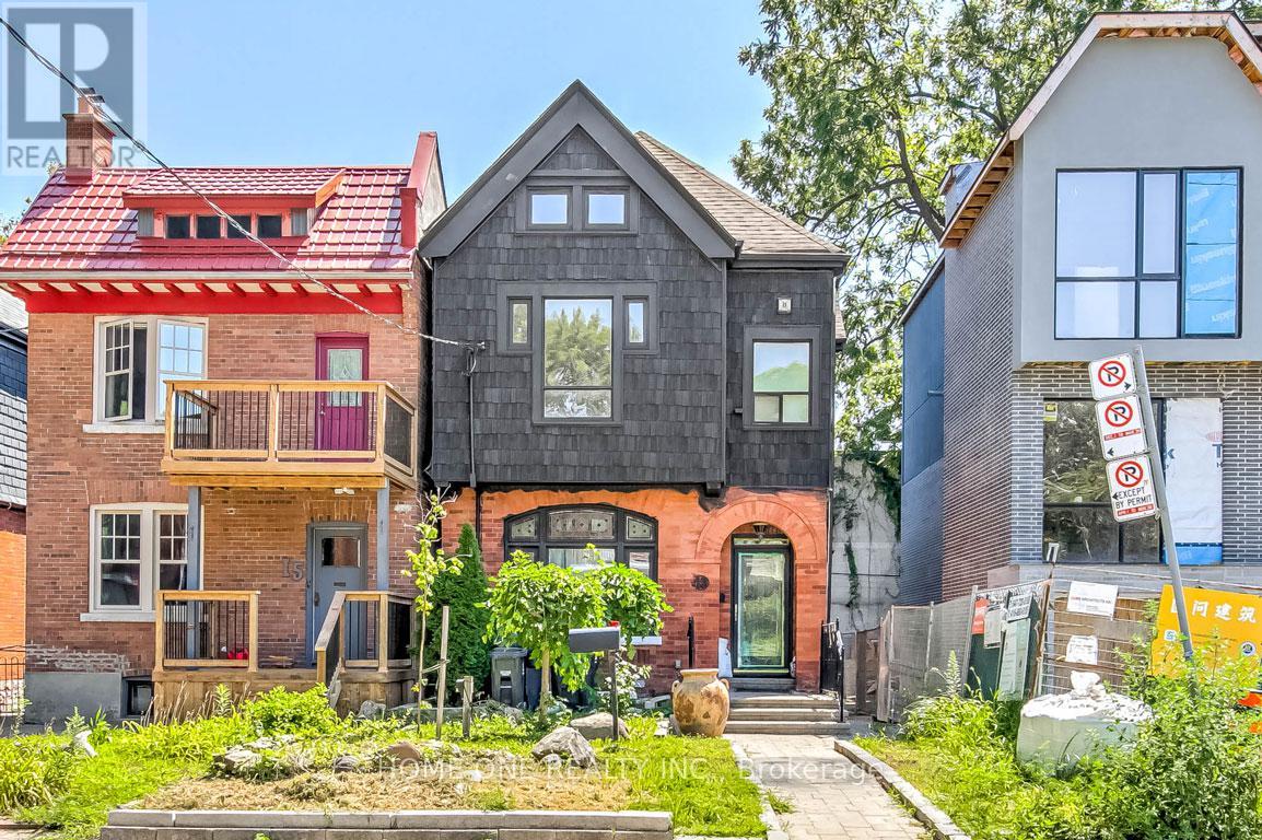 13 Simpson Ave, Toronto, ON M4K 1A1