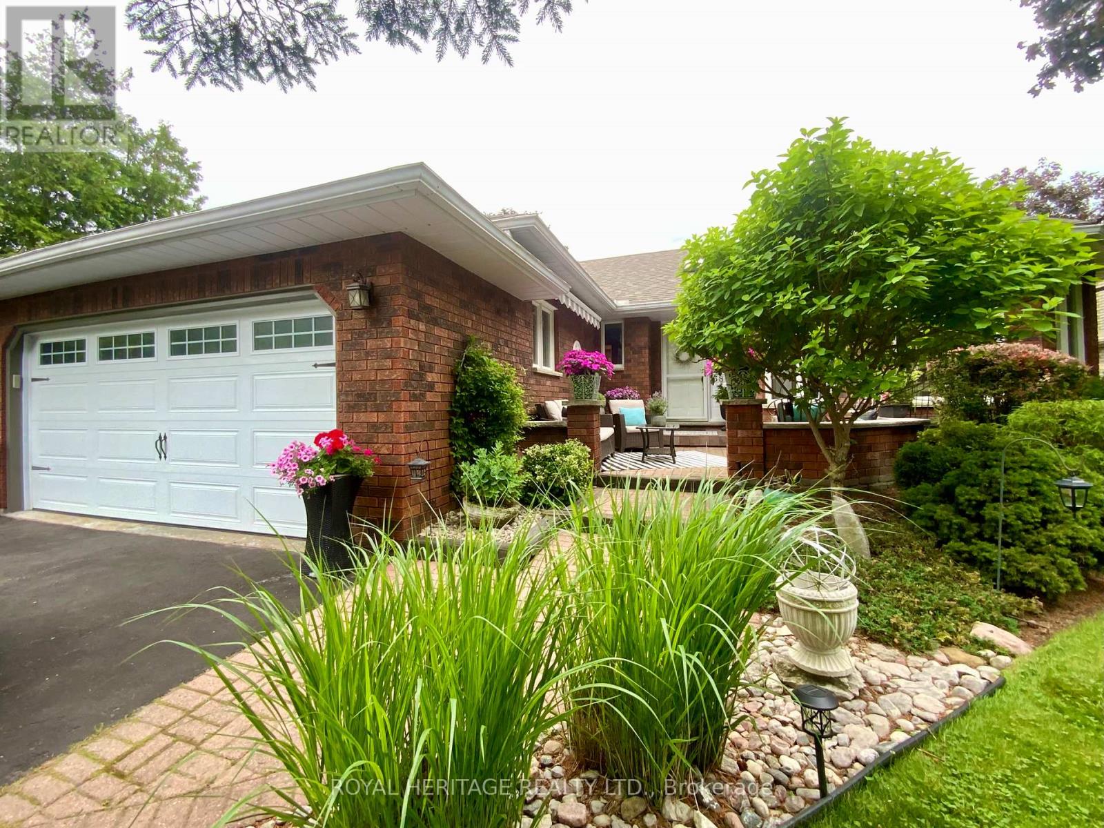 38 Patricia Pl, Kawartha Lakes, ON K0M 1A0