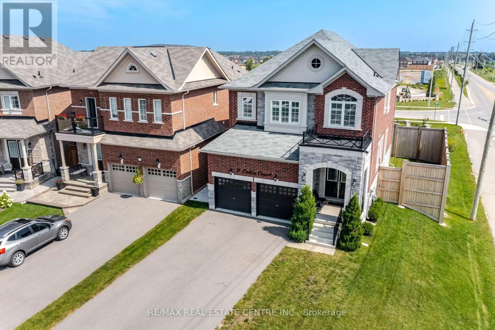 9 Calico Ct, Halton Hills, ON L7G 0M1