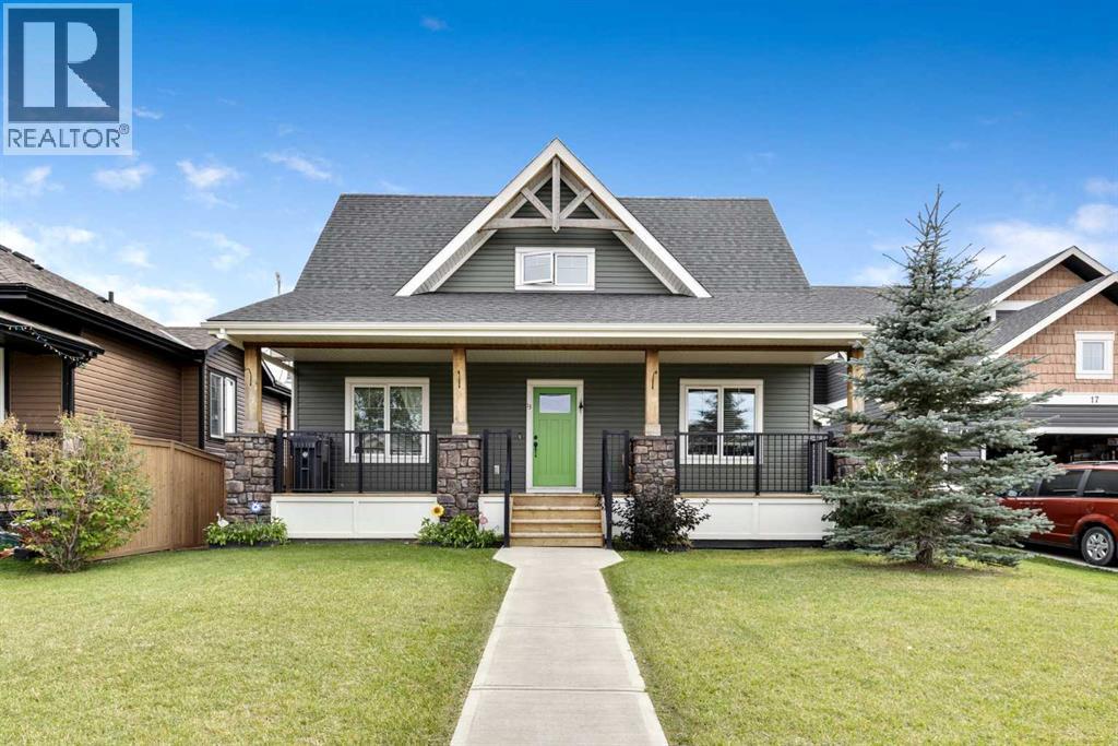 13 Houlden Pl, Cayley, AB T0L 0P0