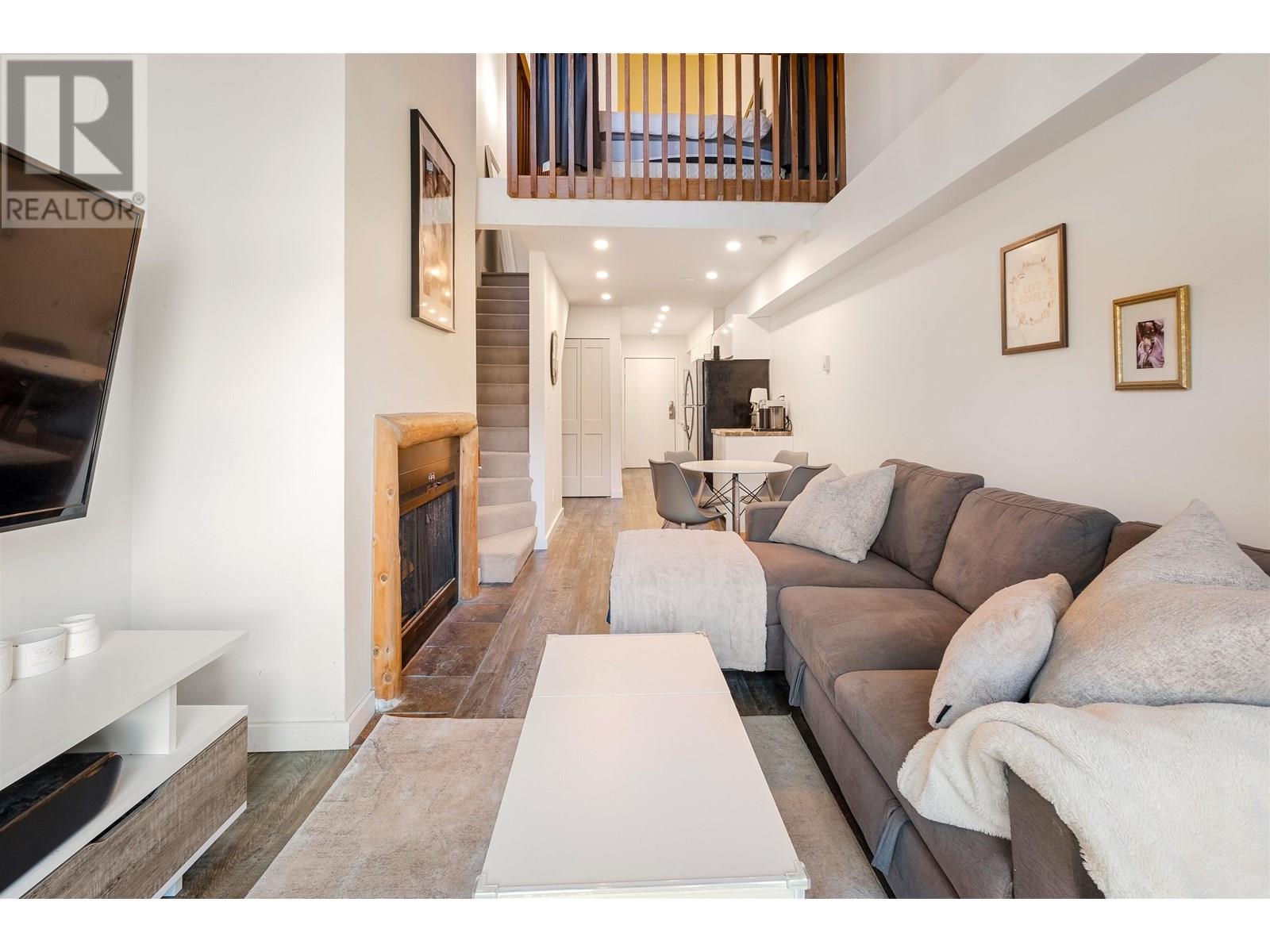 2021 Karen Crescent Unit 312, Whistler, BC V8E 0H1