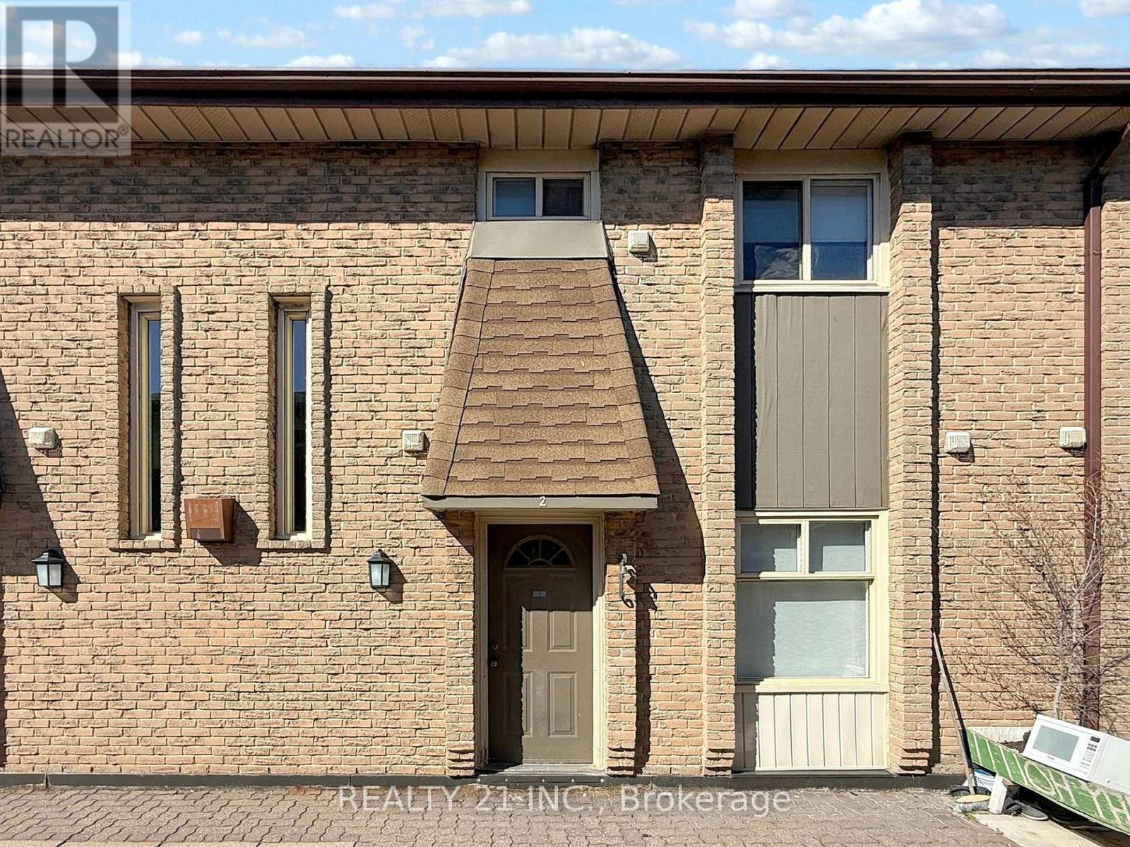 2 40 Rexdale Blvd, Toronto, ON M9W 5Z3