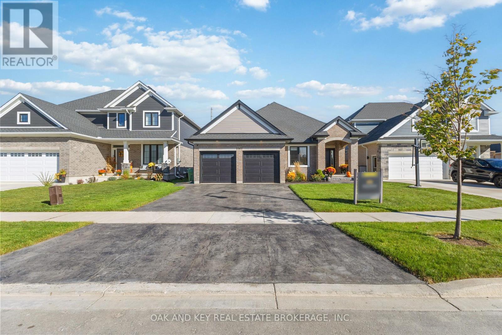 30 Harlequin Ct, St. Thomas, ON N5R 0L5