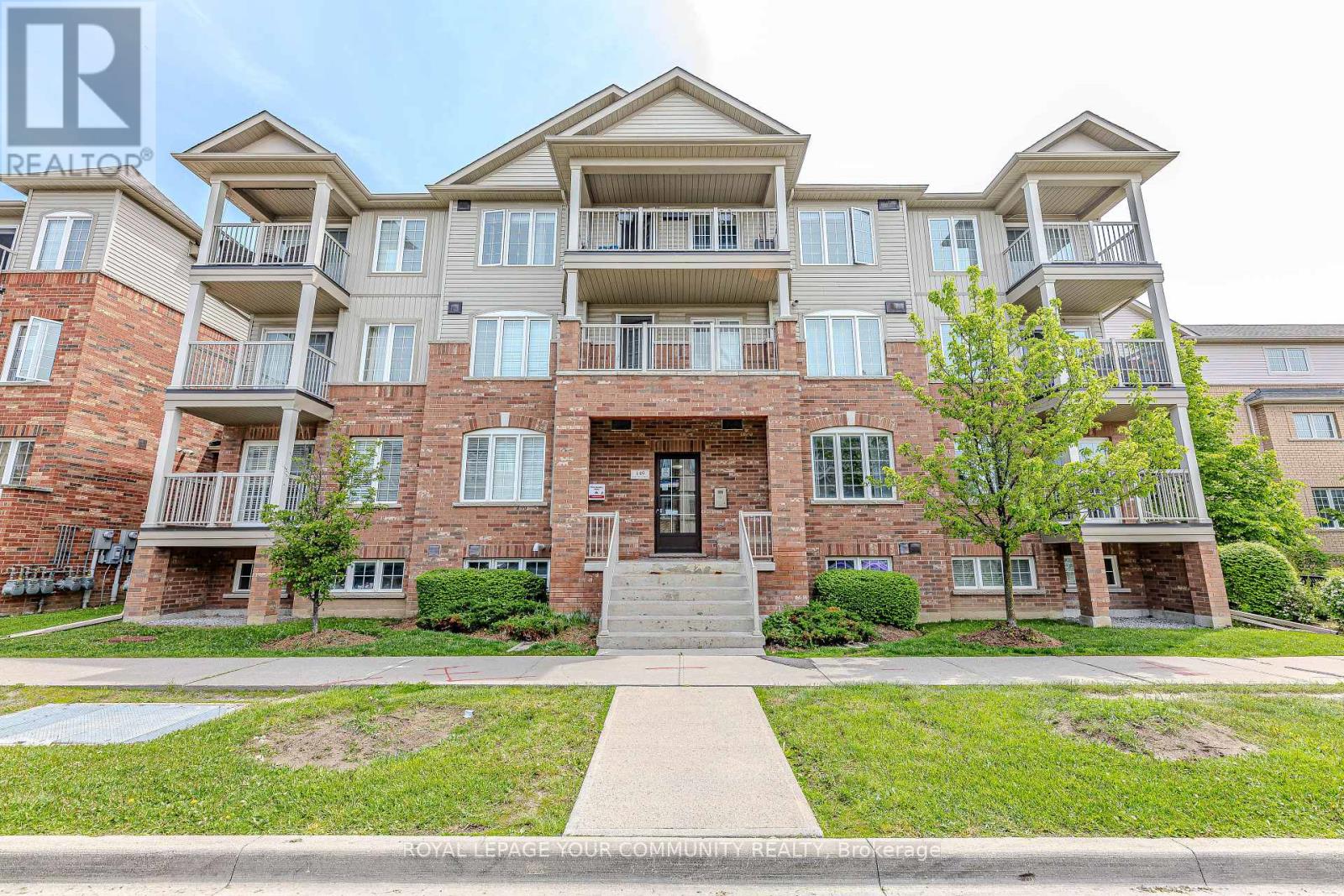 5 149 Isaac Devins Blvd, Toronto, ON M9M 0C5