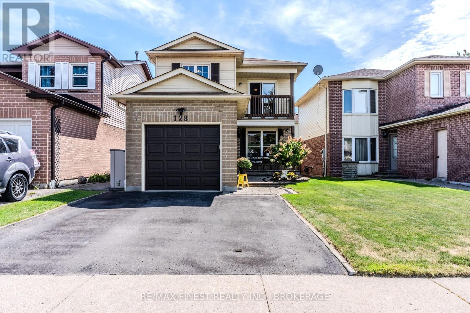 128 Reed Dr, Ajax, ON L1S 6V2