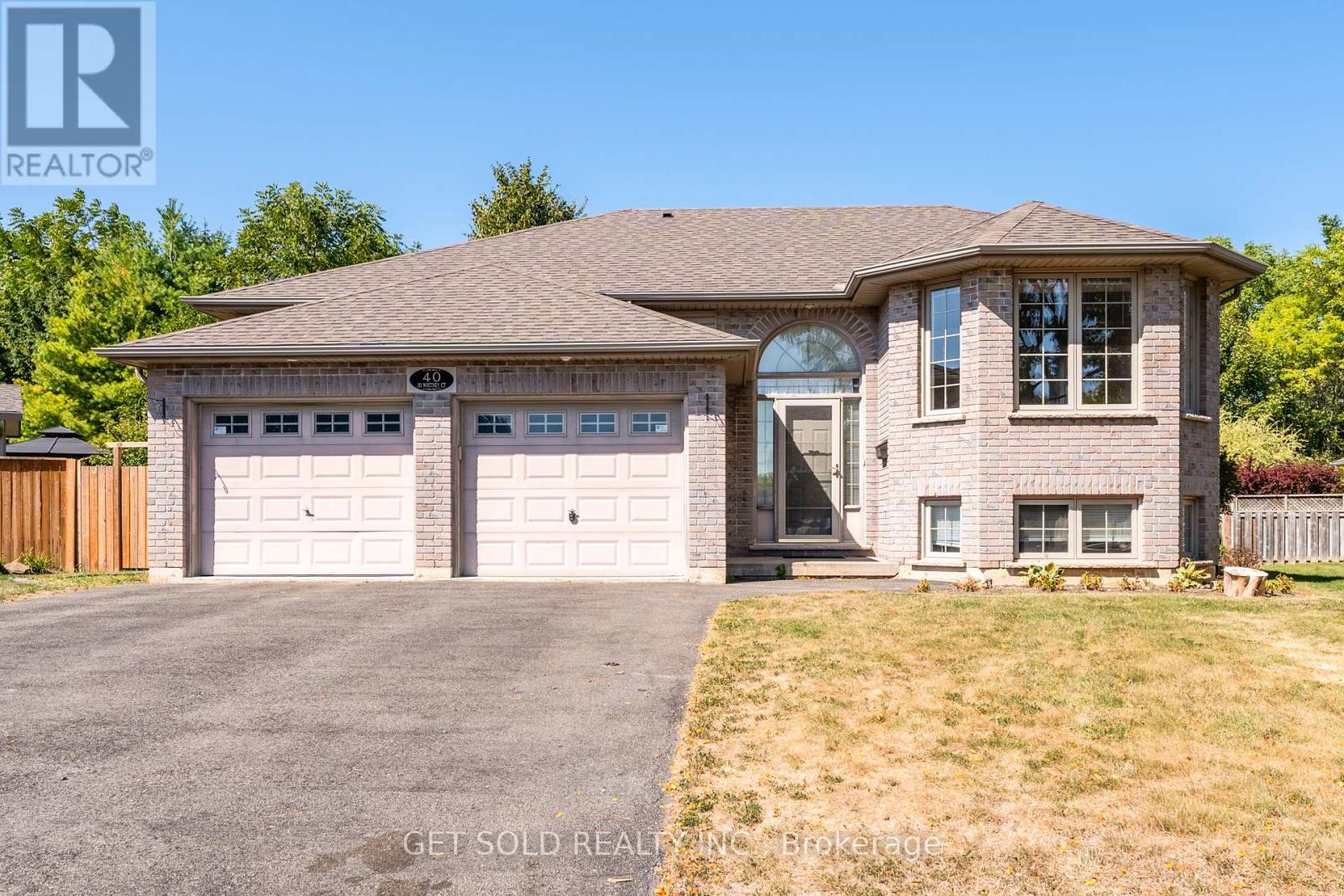 40 Jo Whitney Ct, Brantford, ON N3T 6N9