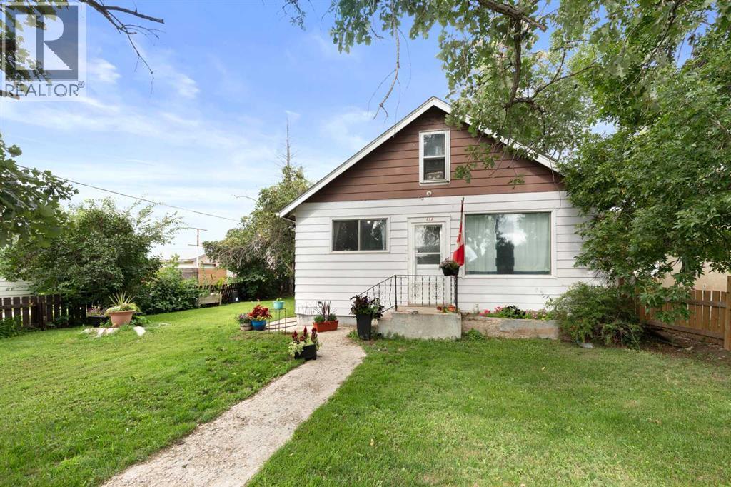 2 Street Unit 111, Brooks, AB T1R 0G9