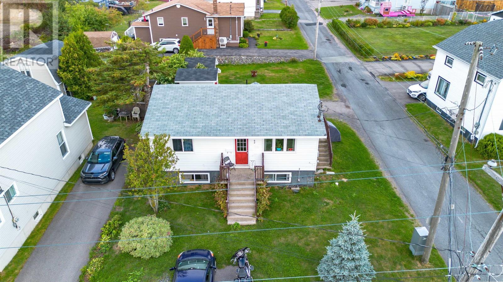 92 Highland St, Glace Bay, NS B1A 2V1