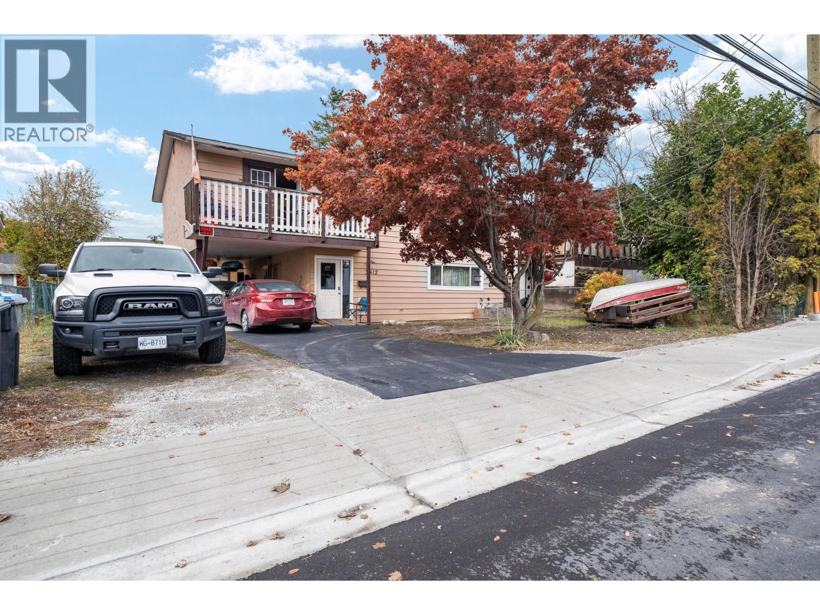 3512 Old Okanagan Hwy, West Kelowna, BC V4T 1N7