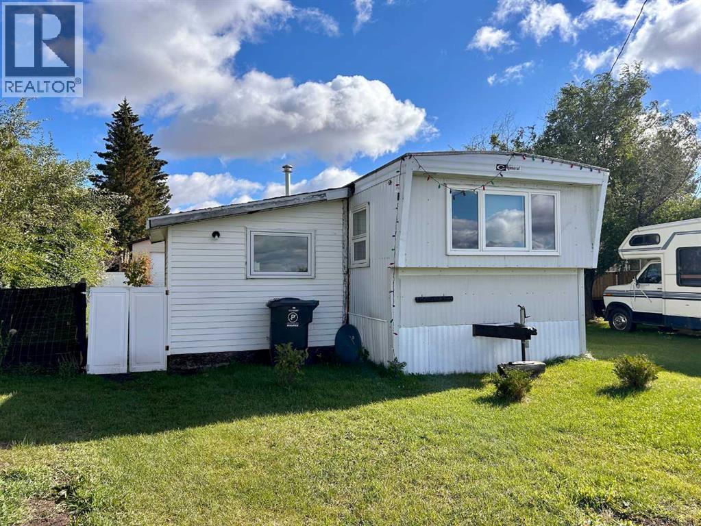 53 Street Unit 5039, Islay, AB T0B 2J0