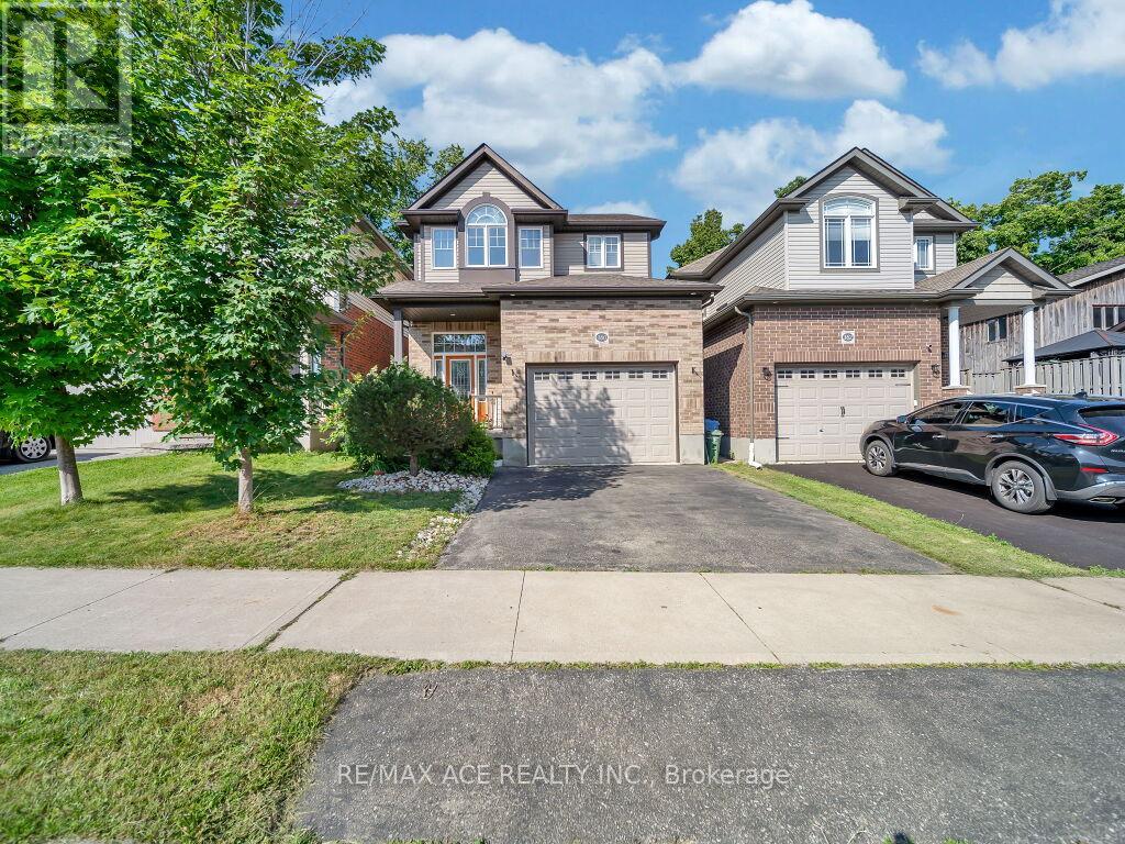 160 Kemp Cres E, Guelph, ON N1E 0K1