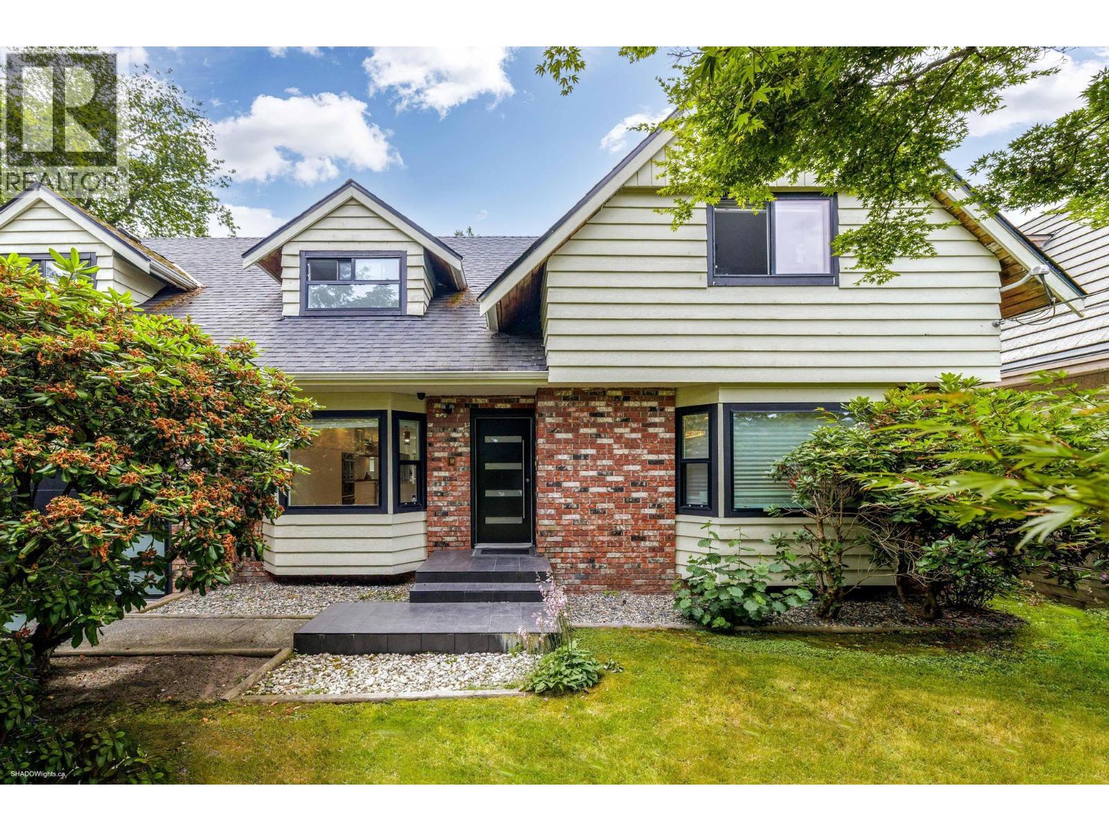 6471 Gibbons Dr, Richmond, BC V7C 2C9