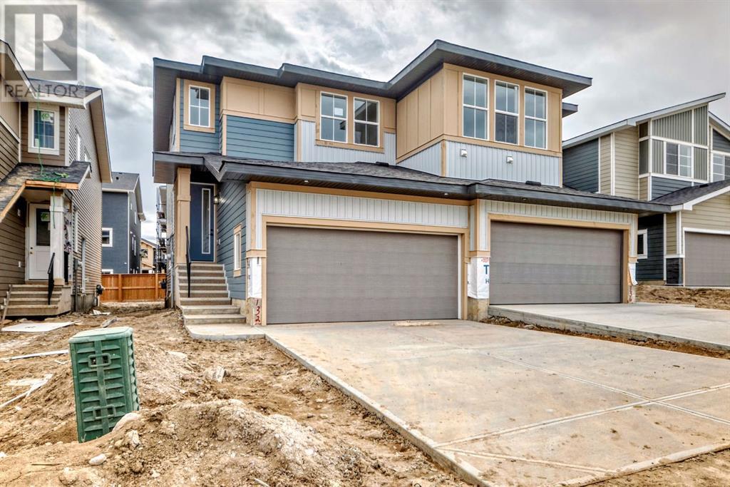 132 Waterford Way, Chestermere, AB T1X 2Z9