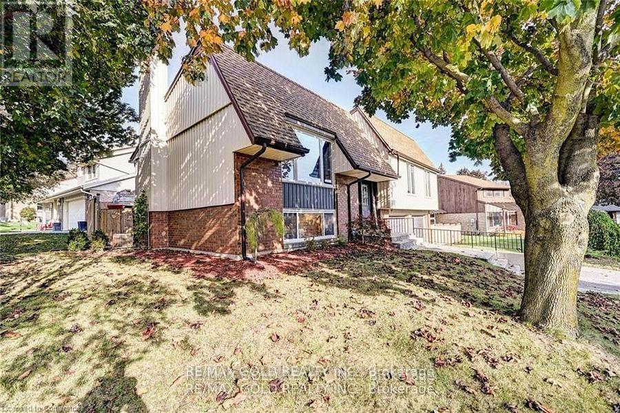 288 Salisbury Ave, Cambridge, ON N1S 4H4