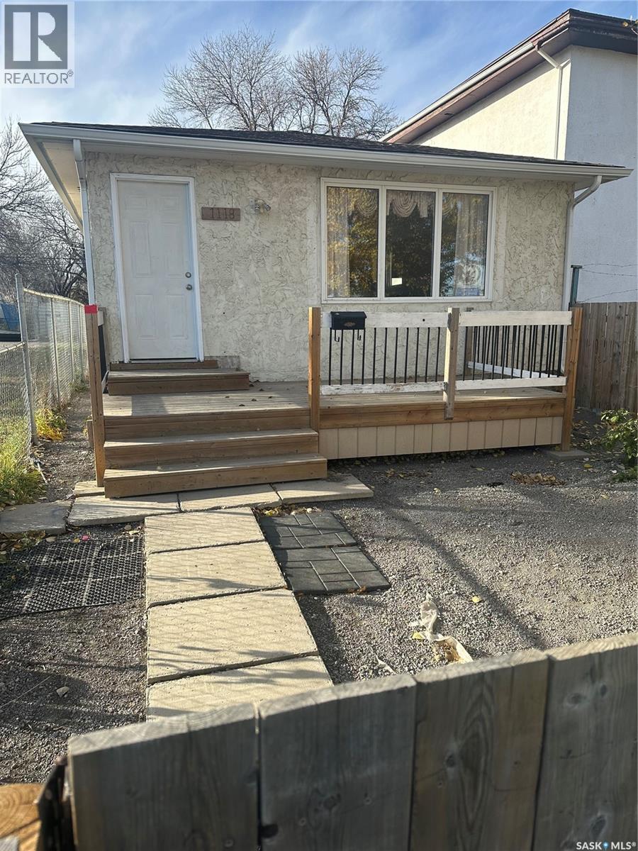 1118 Angus St, Regina, SK S4T 1Y5
