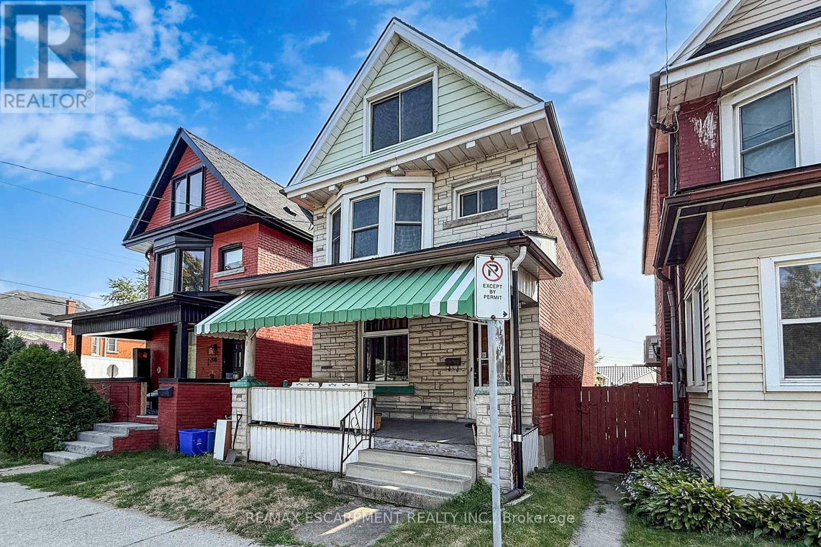 206 Locke St N, Hamilton, ON L8R 3A9