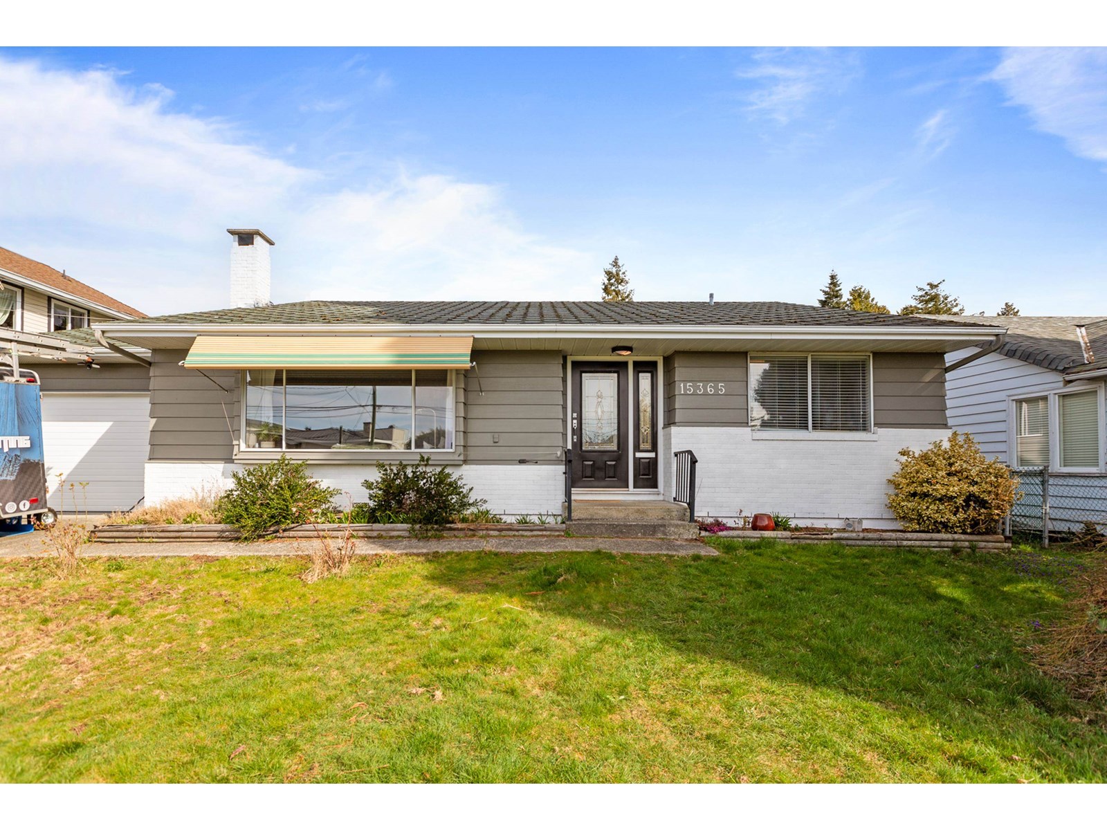 15365 Pacific Ave, White Rock, BC V4B 1R3