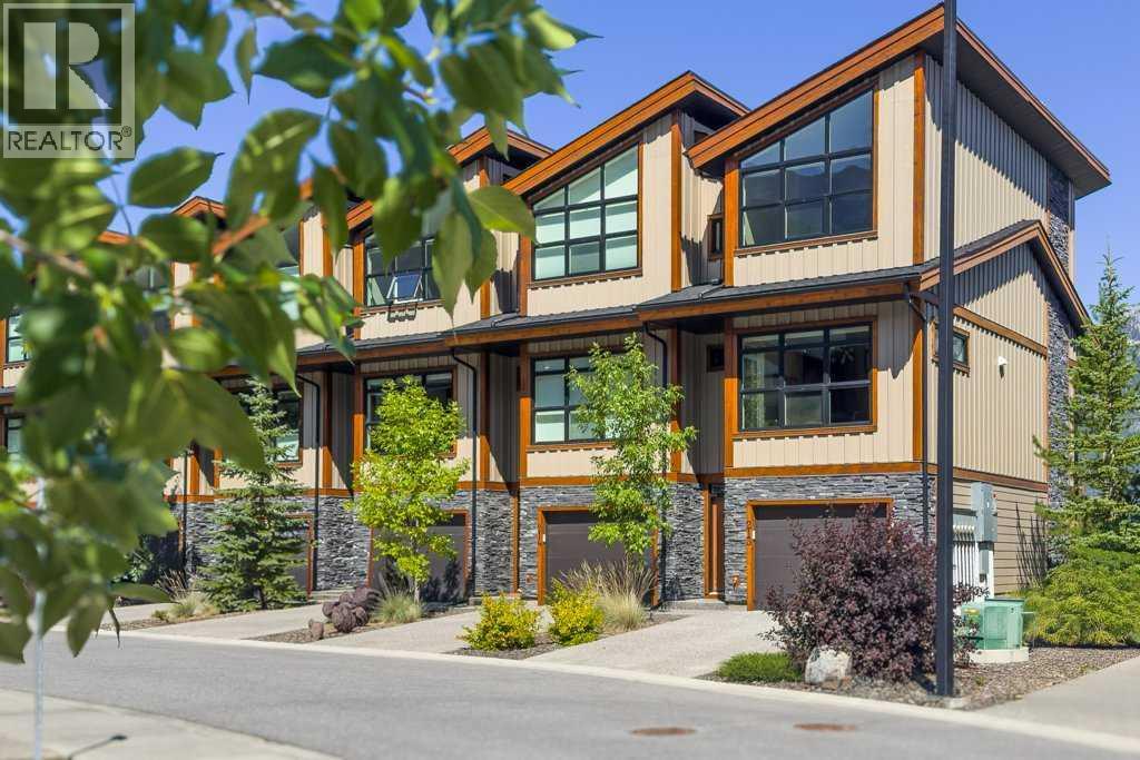 213 Riva Hts, Canmore, AB T1W 3L4